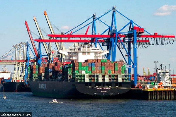 Die Monopolisierung im Seetransport und Probleme der Veränderung des Schiffahrtsregimes